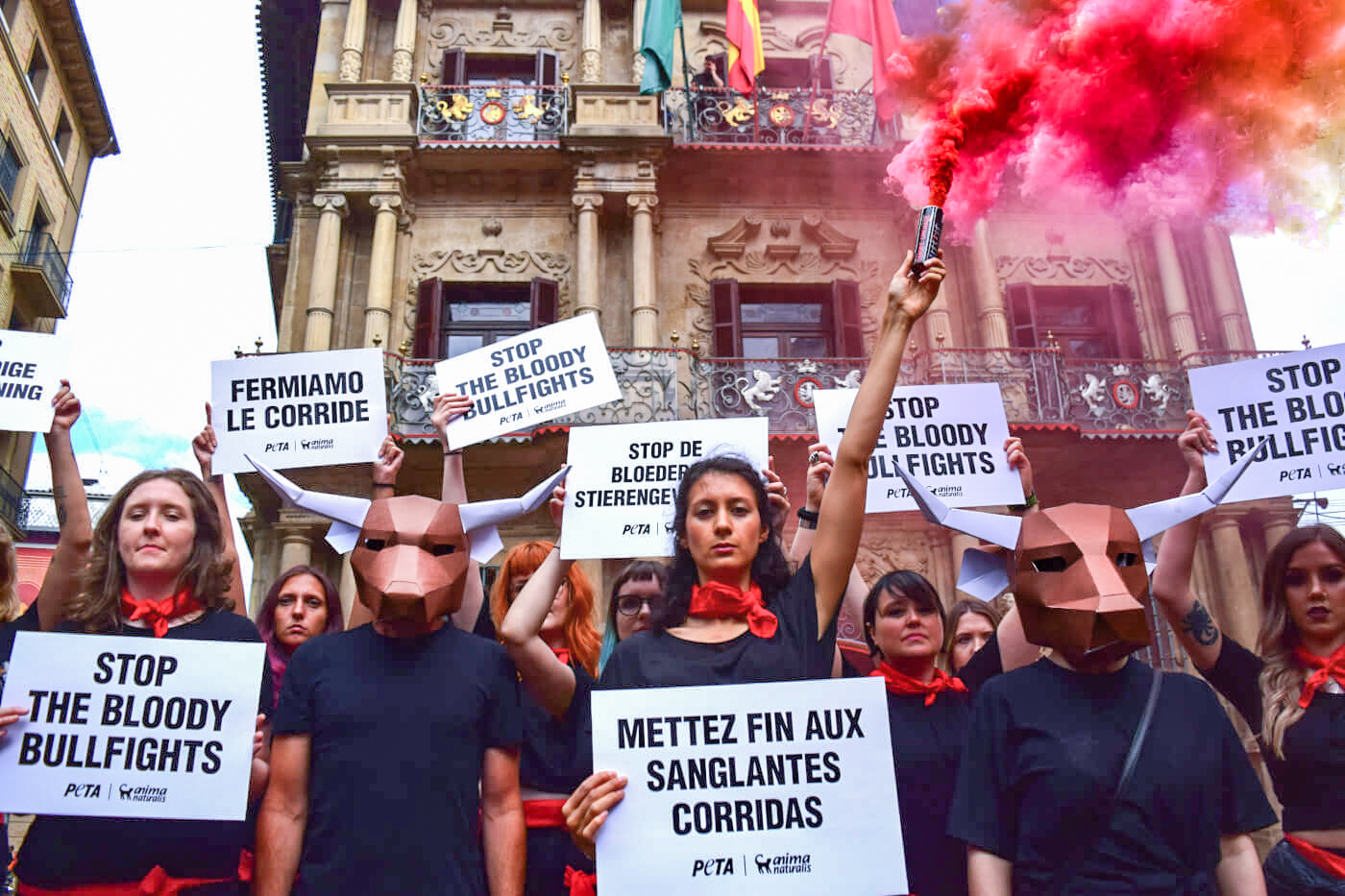 Demonstration gegen Stierhatz